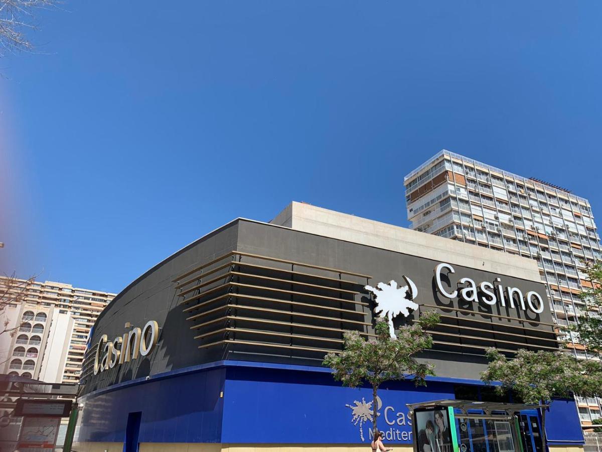 Ducado 41 Playa Apartment Benidorm Luaran gambar