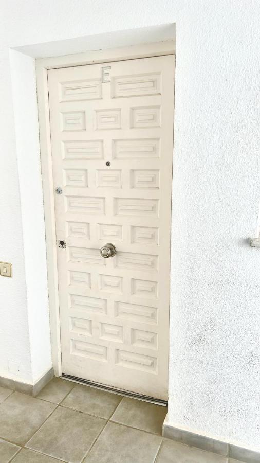 Ducado 41 Playa Apartment Benidorm Luaran gambar